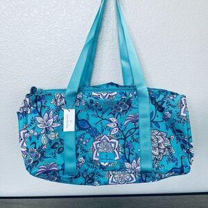 Vera Bradley Peacock Garden Blue Floral Lighten Up Large Traveler Duffel Tote